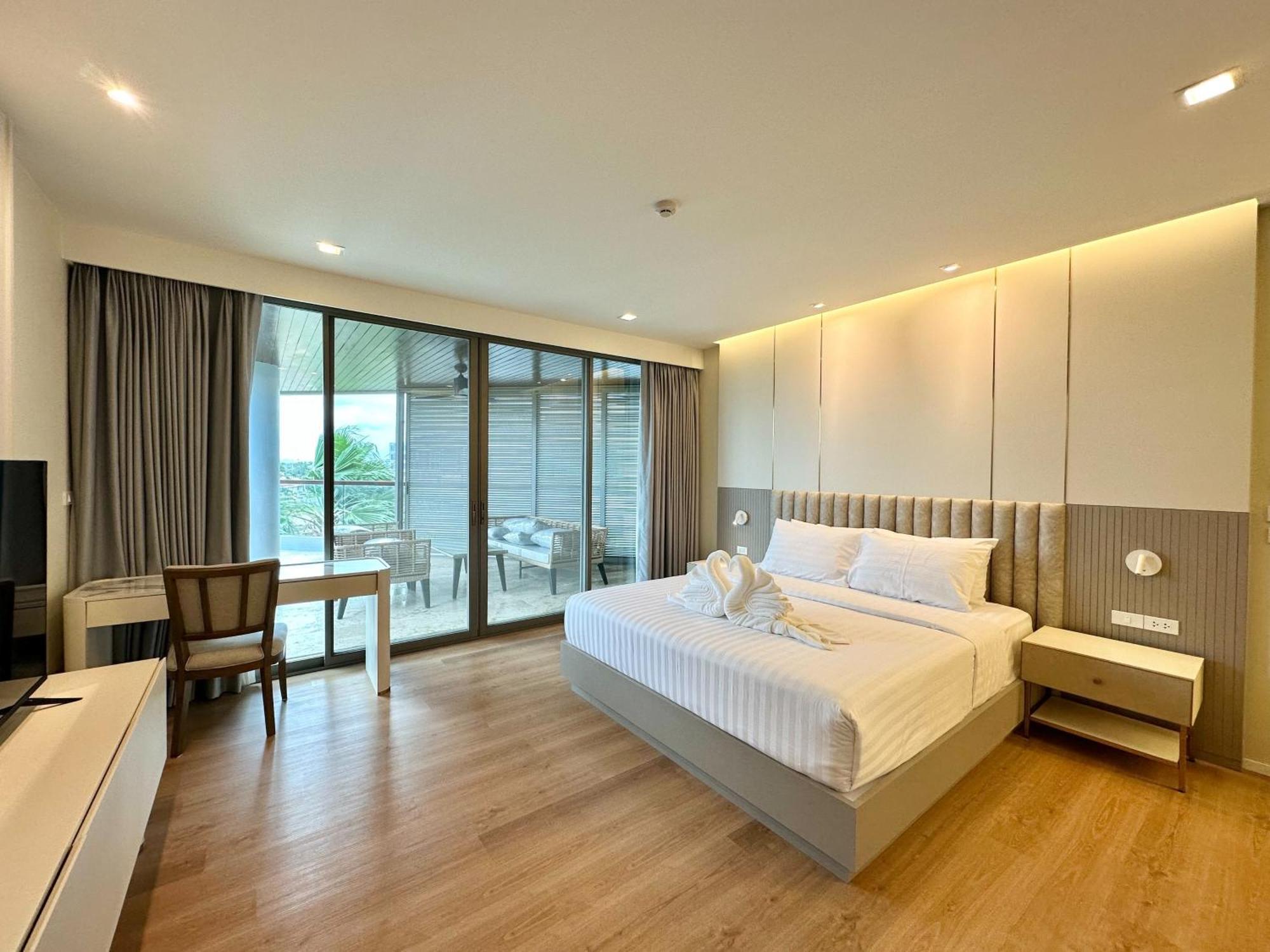 The Regent Phuket Bangtao Beach Praia de Bang Tao Exterior foto