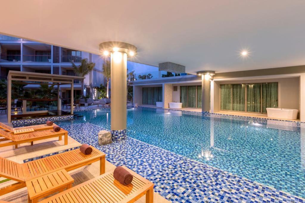 The Regent Phuket Bangtao Beach Praia de Bang Tao Exterior foto